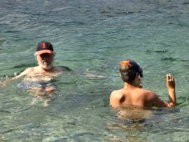 Lukas & Willi baden im Eibsee