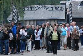 KZ Auschwitz-Birkenau - "Arbeit macht frei"