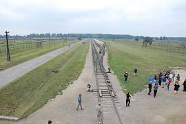KZ Auschwitz-Birkenau - "Arbeit macht frei"