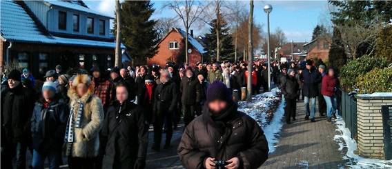 Tostedt wehrt sich gegen Neonazis © NDR